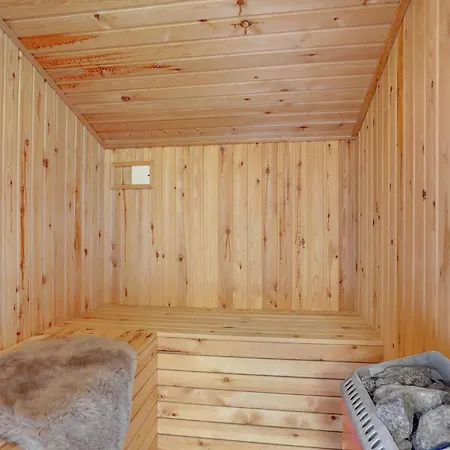 In With Kitchen Hjørring